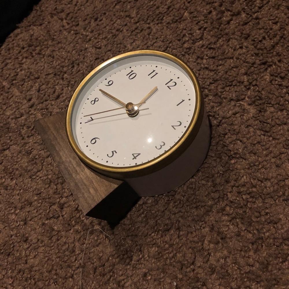 desk clock